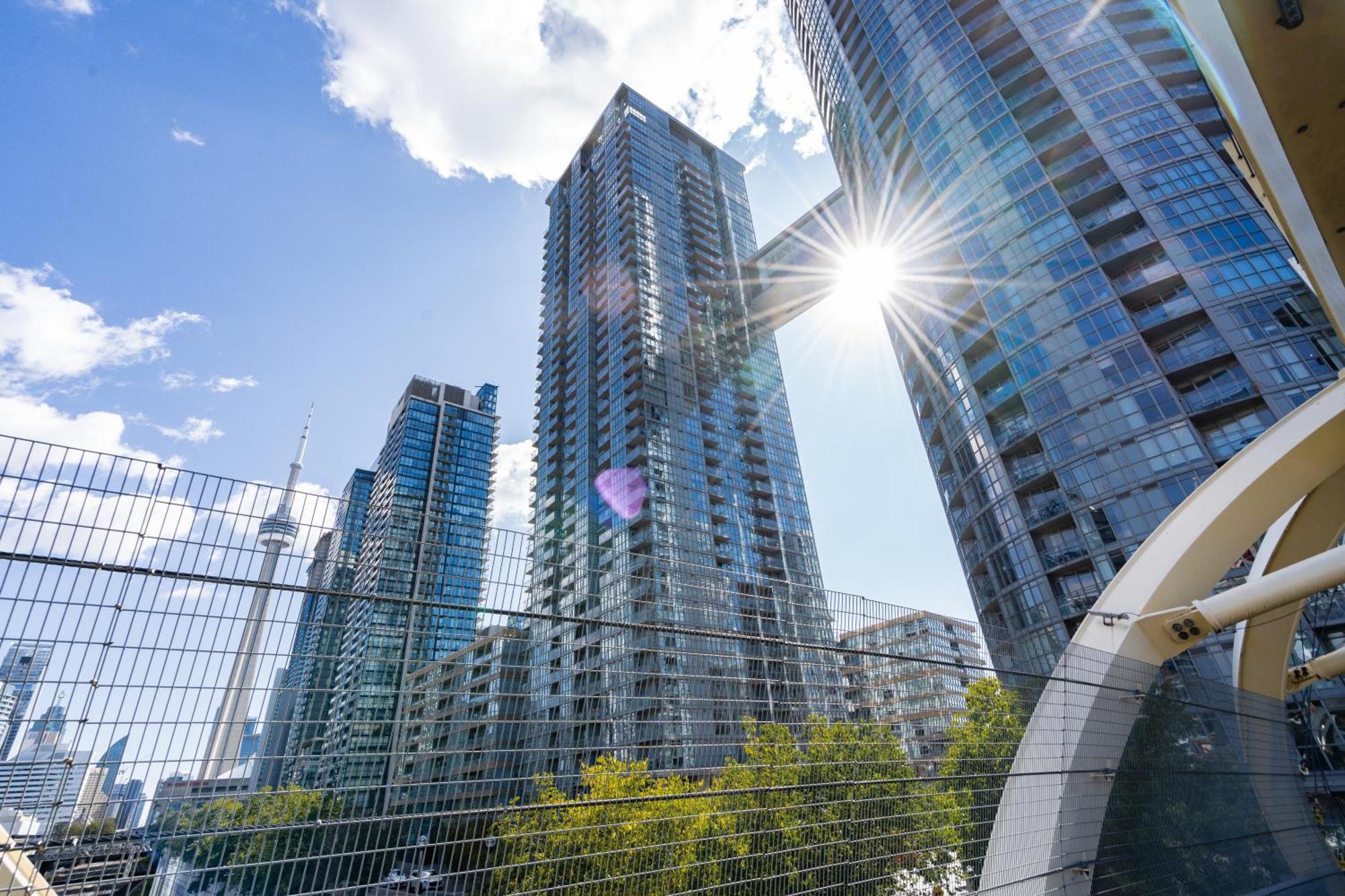 Exquisite Condos By Cn Tower With Parking Toronto Ngoại thất bức ảnh