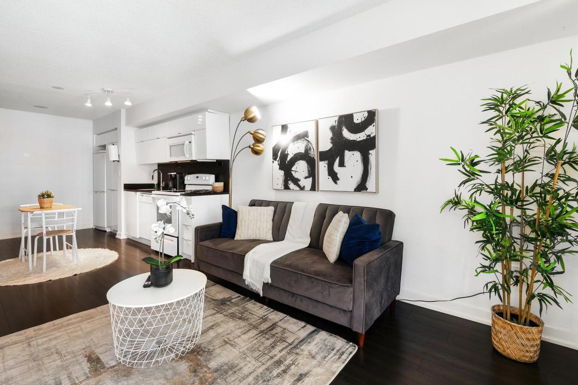 Exquisite Condos By Cn Tower With Parking Toronto Ngoại thất bức ảnh